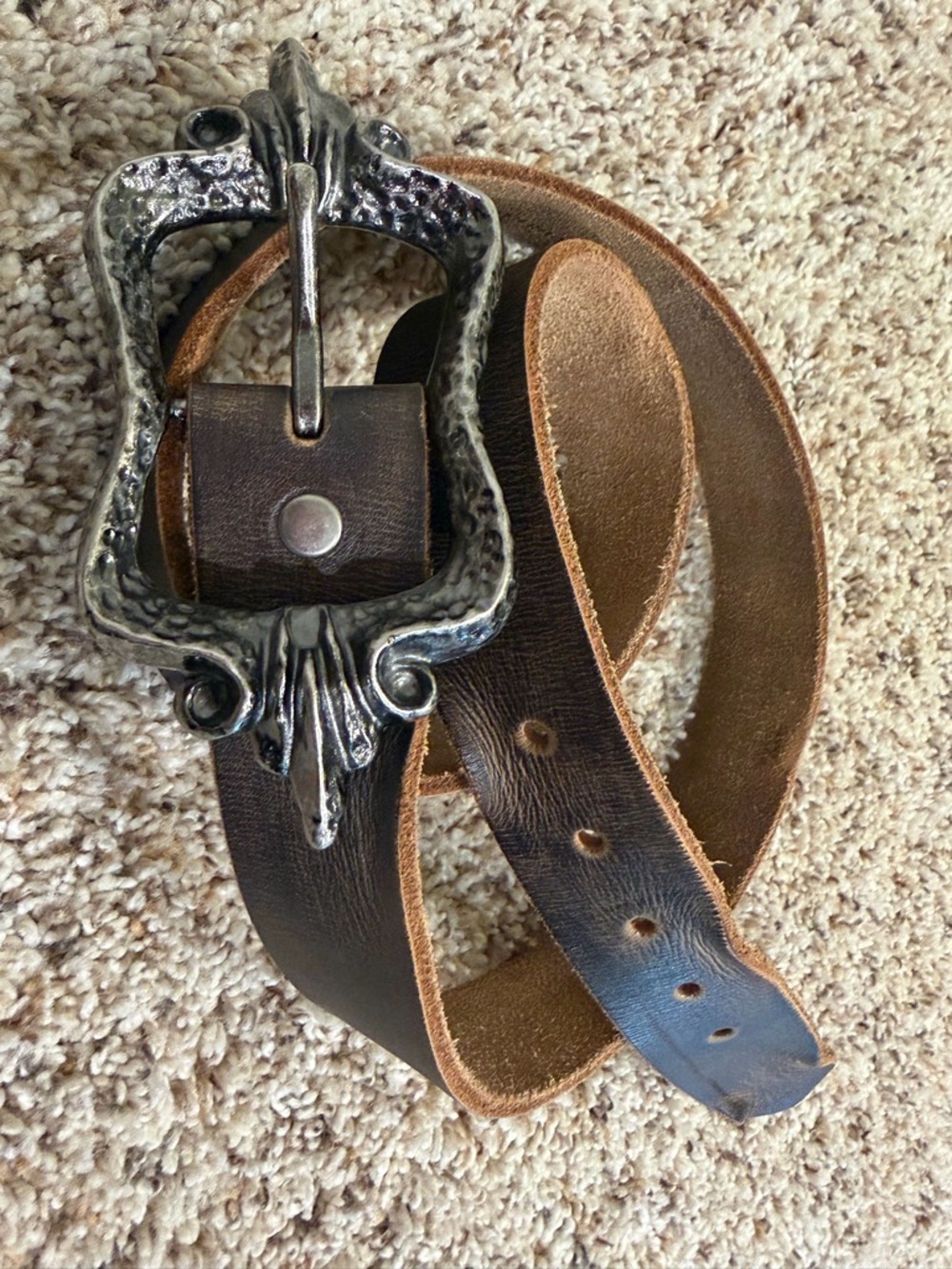 Buckle Women's Brown Leather Belt with Ornate Silver-Tone Buckle